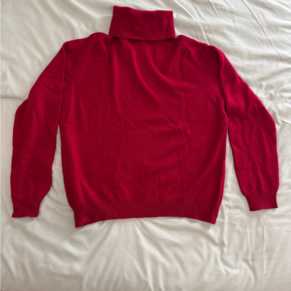 Geneva - Red Turtleneck Sweater - Picture 5 of 6